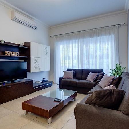 Gorgeous Apartment With Terrace In Fort Cambridge, Pool Sliema Eksteriør billede